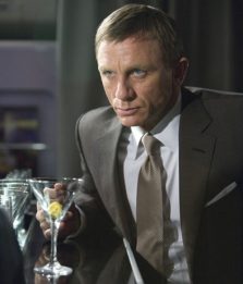 Birra o cocktail per l’agente 007? In Spectre arriva il Dirty Martini