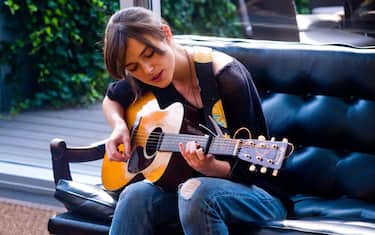 01_Tutto-puo-cambiare_lucky_red