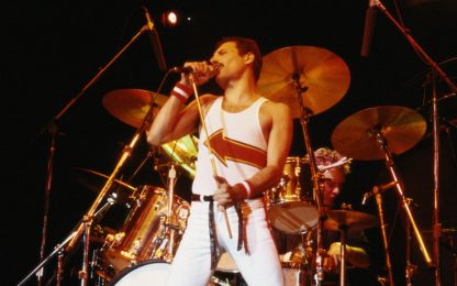 Freddie Mercury, a 25 anni dalla morte un film e un libro