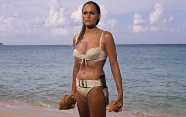 1_ursula_andress_licenza_di_uccidere