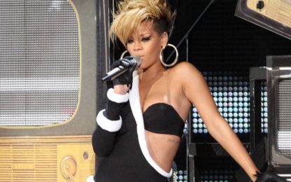 Rihanna imita Slash: sexy e ribelle nel nuovo video