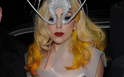 Telephone, il video di Lady Gaga all'insegna del fetish