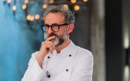 Hell’s Kitchen Italia 3: è Massimo Bottura l'ospite d'onore 