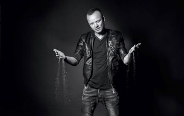 Edicola Fiore: Fiorello accoglie Gigi D'Alessio