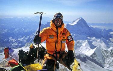 Moro, un normalissimo superuomo con la febbre a Ottomila