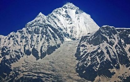 Nepal, tre morti in scalate himalayane sul monte Dhaulagiri