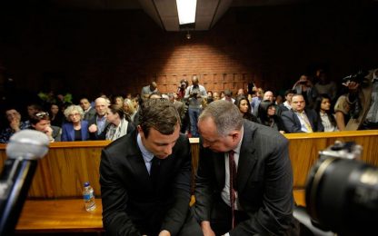 Omicidio Steenkamp, in arrivo nuove accuse per Pistorius