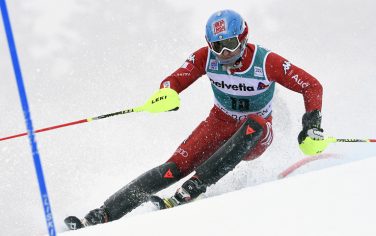 ADELBODEN, SWITZERLAND - JANUARY 11: (FRANCE OUT) Stefano Gross of Italy competes during the Audi FIS Alpine Ski World Cup Men's Slalom on January 11, 2015 in Adelboden, Switzerland. (Photo by Alain Grosclaude/Agence Zoom/Getty Images)
