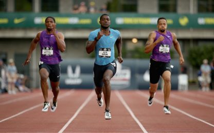 Gatlin spaventa Bolt, record ai trials nei 200 metri