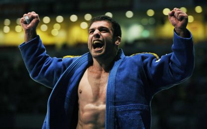 Judo, bufera prima del Mondiale: Maddaloni si ribella