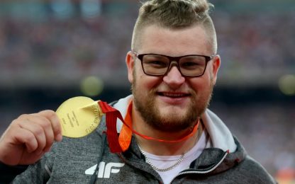 Atletica, Mondiali: il polacco Fajdek vince l'oro e ci paga il taxi
