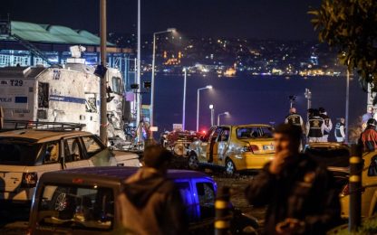 Istanbul, le immagini dell'attentato