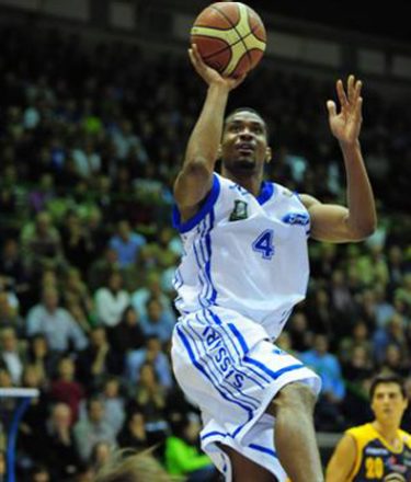 sport_basket_sassari_sito_white_james_ala