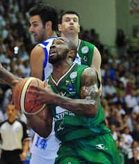 Siena vince anche gara-3 e va in finale. Sassari si arrende