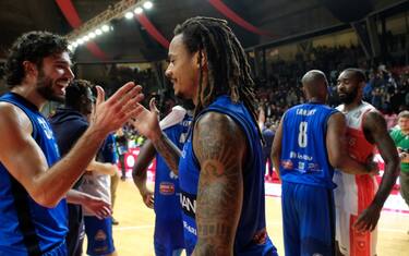 Derby lombardo al Brescia, Varese ko 68-74 