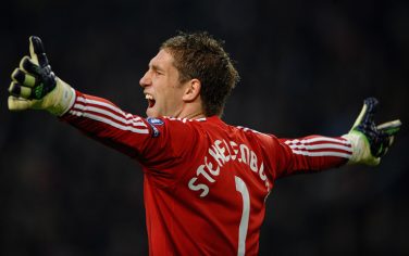 AMSTERDAM, NETHERLANDS - NOVEMBER 23: Maarten Stekelenburg of Ajax show his frustrations during the UEFA Champions League Group G match between AFC Ajax and Real Madrid at the Ajax Arena on November 23, 2010 in Amsterdam, Netherlands.  (Photo by Laurence Griffiths/Getty Images) *** Local Caption *** Maarten Stekelenburg
