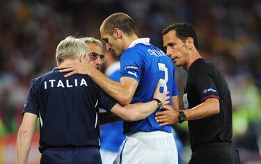chiellini_infortunio_finale_euro_2012_getty