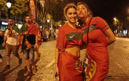 Tutte pazze per Cristiano: l'Euro-party delle portoghesi