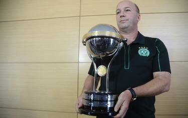 Chape, Santa Fe dona Copa Sudamericana del 2015