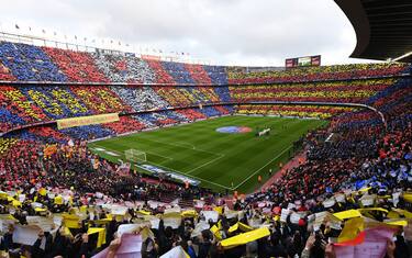 BARCELONA, SPAIN - DECEMBER 03:  A general view of the stadium prior to the La Liga  match between FC Barcelona and Real Madrid CF at Camp Nou on December 3, 2016 in Barcelona, Spain.  (Photo by David Ramos/Getty Images)