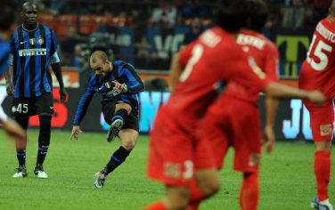inter_catania_sneijder_punizione_gol