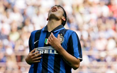 Inter Milan midfielder Luis Antonio Jimenez reacts after missing a scoring chance during an Italian major league soccer match against Siena at the San Siro stadium in Milan, Italy, Sunday, May 11,2008. (AP Photo/Luca Bruno)