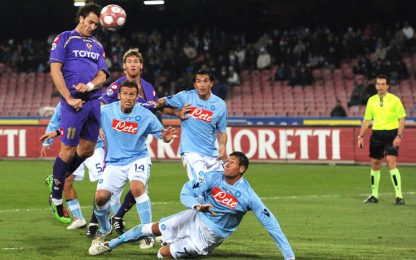 Gilardino show, la Fiorentina conquista Napoli