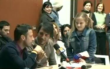 Cagliari, mini-conferenza stampa per Cossu. Il video