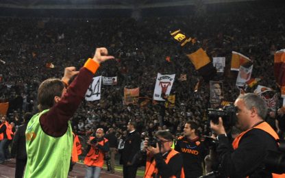 Lippi scagiona Totti: "Il pollice verso? Solo sfottò"