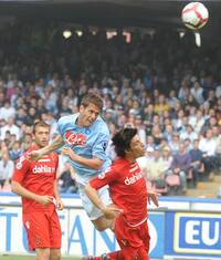 Mazzarri: forse bisognerebbe benedire le porte del San Paolo