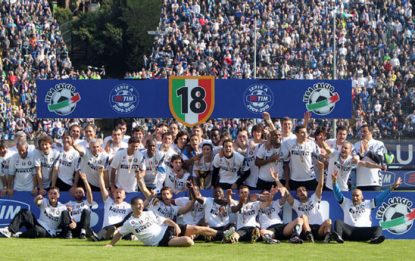 L'Inter in coro: "Scudetto meritato, applausi alla Roma"