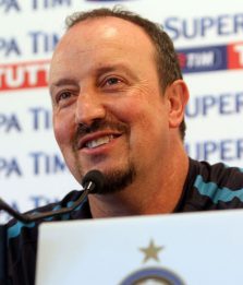 Bologna-Inter, l'allenatore senza patentino sfida Benitez