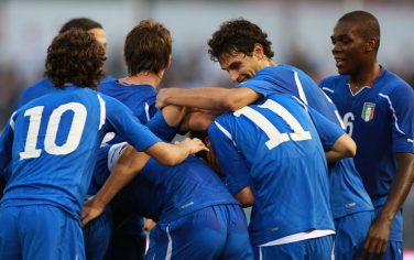 RIETI, ITALY - OCTOBER 08:  Mattia Destro # 11 with his teammates of Italy celebrates after scoring the opening goal during the Uefa U21 Championship play-off match between Italy and Belarus at Stadio Centro d'Italia - Manlio Scopigno on October 8, 2010 in Rieti, Italy.  (Photo by Paolo Bruno/Getty Images) *** Local Caption *** Mattia Destro