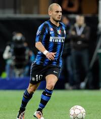 Inter, stiramento per Sneijder. Per lui niente Turchia