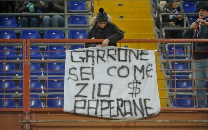 Samp, i tifosi contro Garrone: ''Sei come zio Paperone''