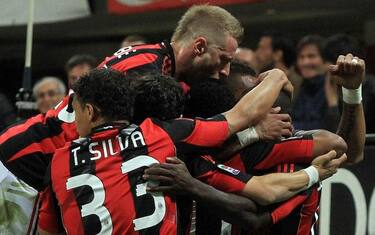 sport_calcio_italiano_abbraccio_milan_samp