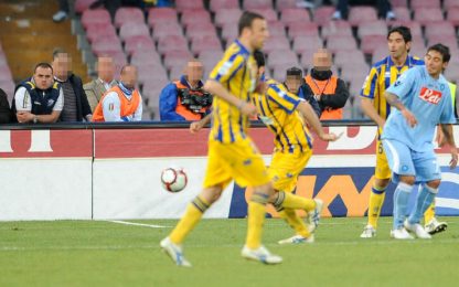 Calcio scommesse: Napoli-Parma nel mirino della Procura