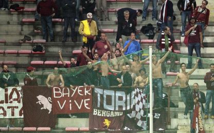 Torino, arrestati due tifosi per tentato omicidio nel derby