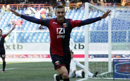 Palacio e Jankovic condannano la Lazio, il Genoa vince 3-2