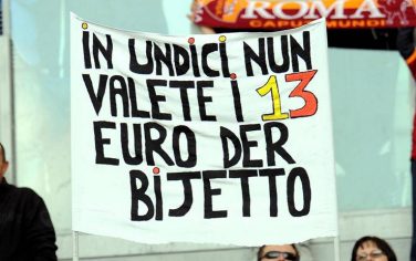 sport_calcio_italiano_striscione_roma
