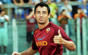 ROME, ITALY - AUGUST 19:  Ivan Piris of Roma before the pre-season friendly match between AS Roma and Aris Thessaloniki FC at Olimpico Stadium on August 19, 2012 in Rome, Italy.  (Photo by Giuseppe Bellini/Getty Images)