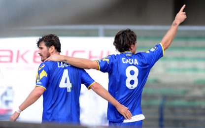 Serie B: il Verona vince, i tifosi no. Sassuolo, primo ko
