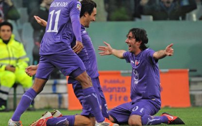 Aquilani trascina la Fiorentina, il Cagliari frena l'Inter