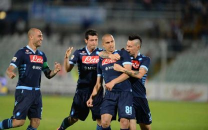 Il Napoli espugna Pescara, scudetto rinviato per la Juve
