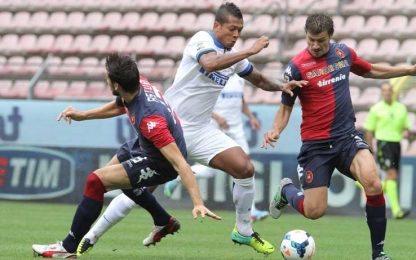 Il Cagliari frena l'Inter, Lazio fermata dal Sassuolo