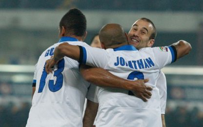 Decidono Palacio e Jonathan, l'Inter espugna Verona