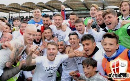 Savoia, è qui la festa: promozione in Lega Pro dopo 13 anni