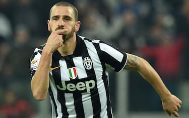 TURIN, ITALY - FEBRUARY 07:  Leonardo Bonucci of Juventus FC celebrates after scoring a goal during the Serie A match between Juventus FC and AC Milan at Juventus Arena on February 7, 2015 in Turin, Italy.  (Photo by Valerio Pennicino/Getty Images)