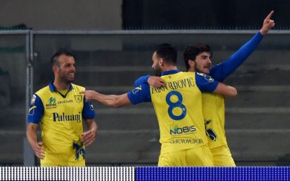 Fa tutto Paloschi, gol e rigore fallito: Chievo-Palermo 1-0
