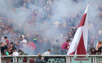 Bomba carta nel derby di Torino, arrestato tifoso della Juve